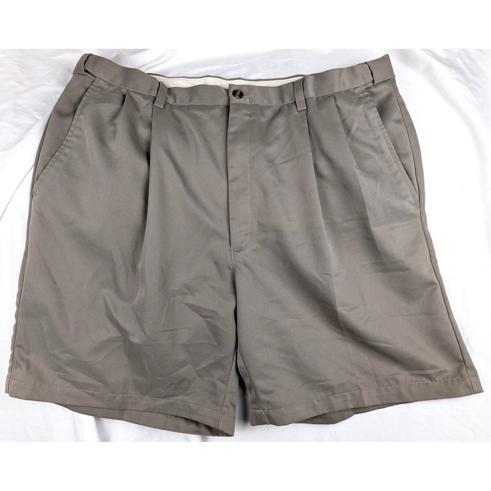 Haggar Mens Pleated Chino Shorts Taupe Brown Expandable Waist Size 40